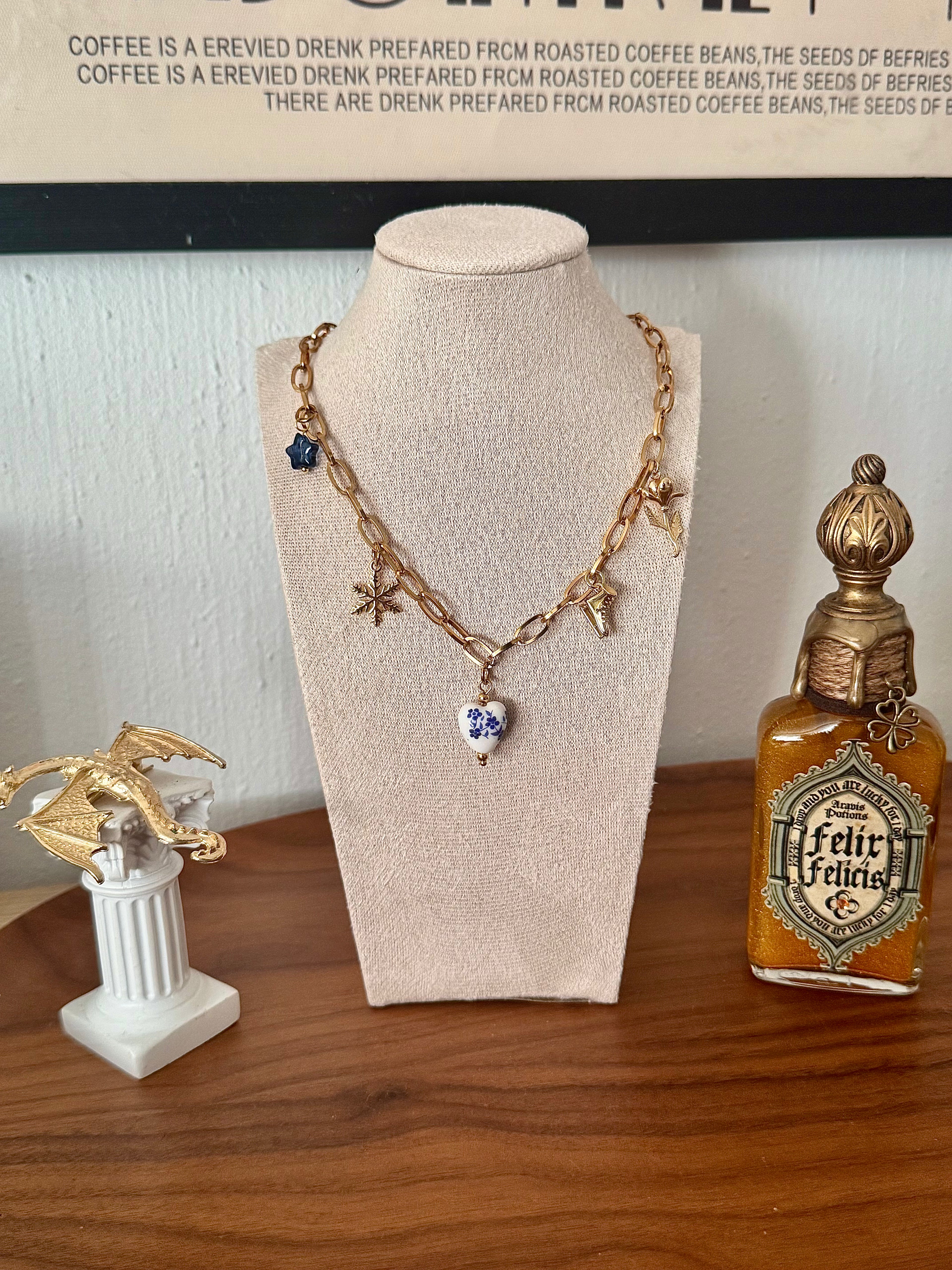 Collier Lily