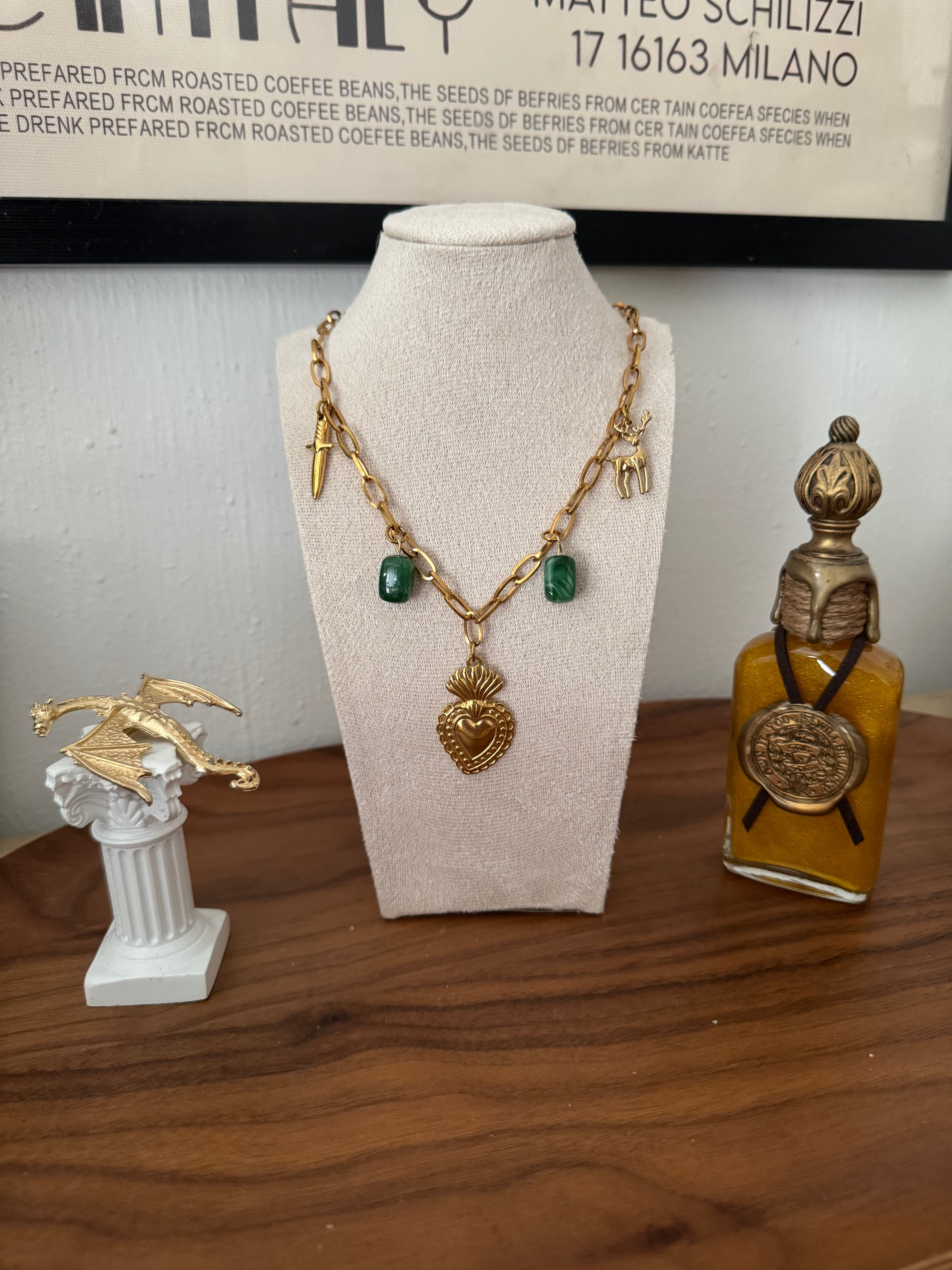Collier Aelin